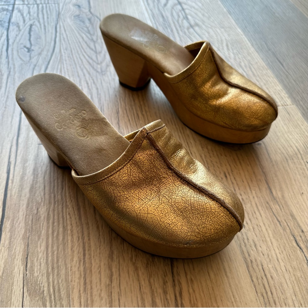 Calleen Cordero Wooden Gold Leather Mules